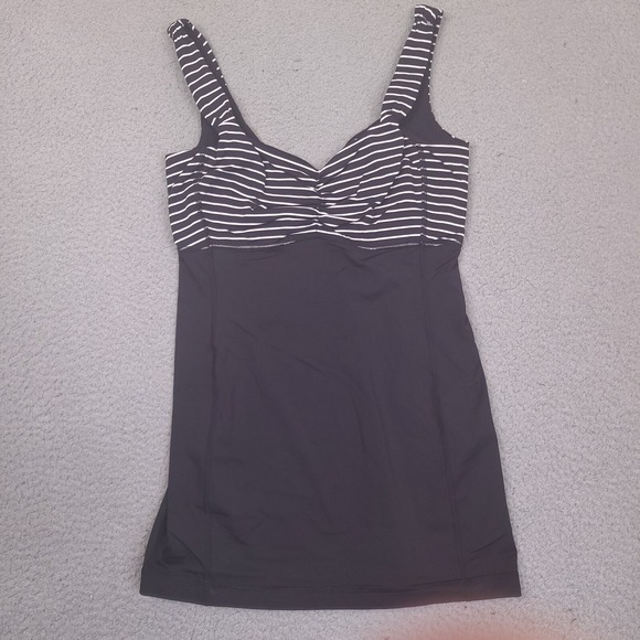 Lululemon Aria II Tank Top Womens Size 6 Parallel Striped‎ Black White - Picture 1 of 9